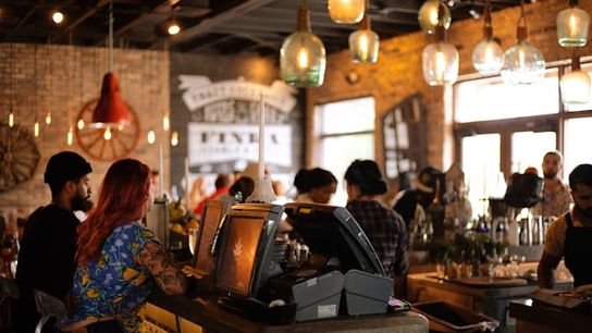 Gainesville makes 20 best college towns in the U.S. in 2025 (featured)