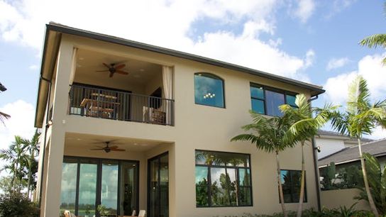 Florida Homeowners Brace for 2025 Insurance Premium Increases Amid Market Shifts (featured)