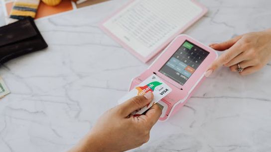 Florida Prohibits Credit Card Surcharges in Sales Transactions (Do Business in Florida)
