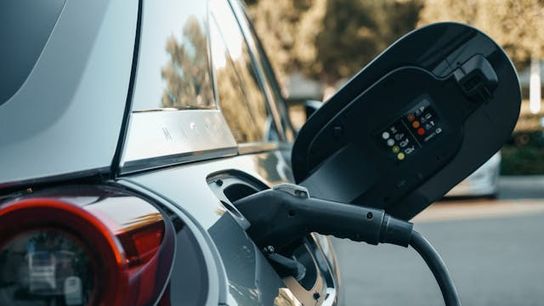 Orlando, Florida's EV Rebate Program: Incentivizing Electric Vehicle Adoption (Live in Florida )