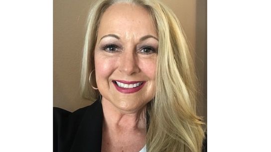 Sandra Pinkley Works at The Ellis Group- Keller Williams-Realty At The Lakes (Realtors)